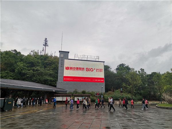 图12-黄果树瀑布-1_副本.jpg